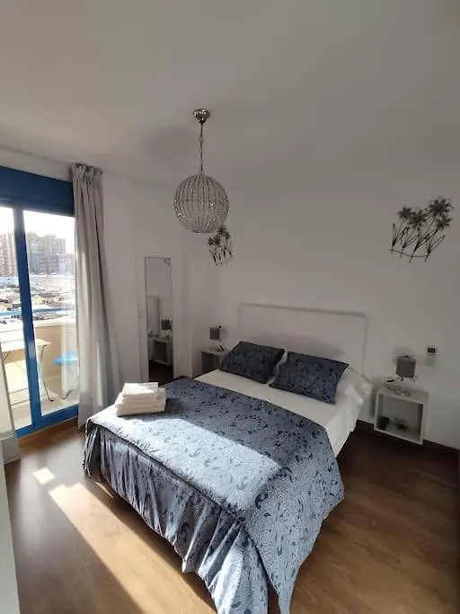 Junto estación tren y la playa, GARAJE INCLUIDO Apartamento Málaga Espanha